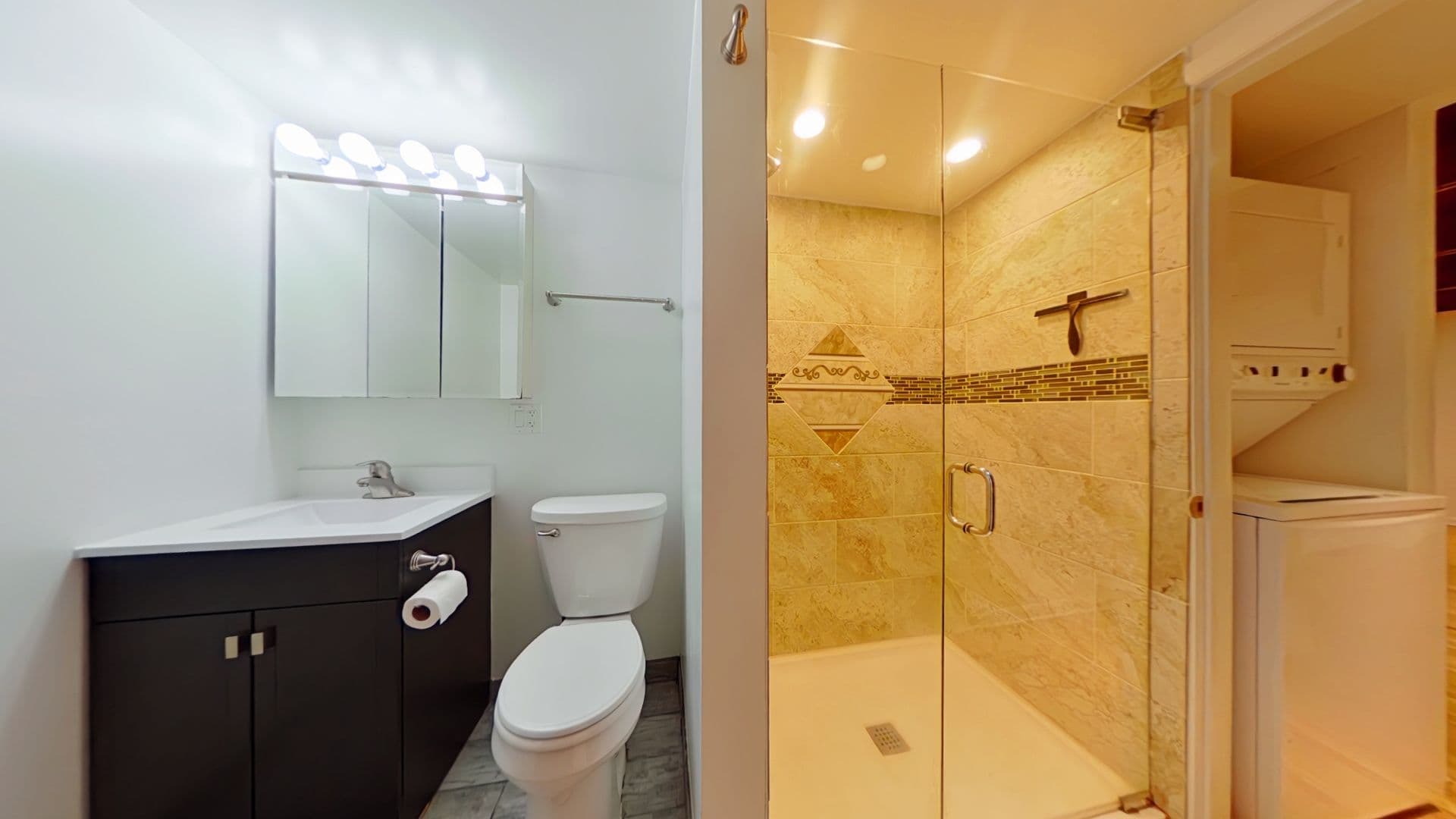 Chicago Apartment: 719 W. Buckingham Pl.