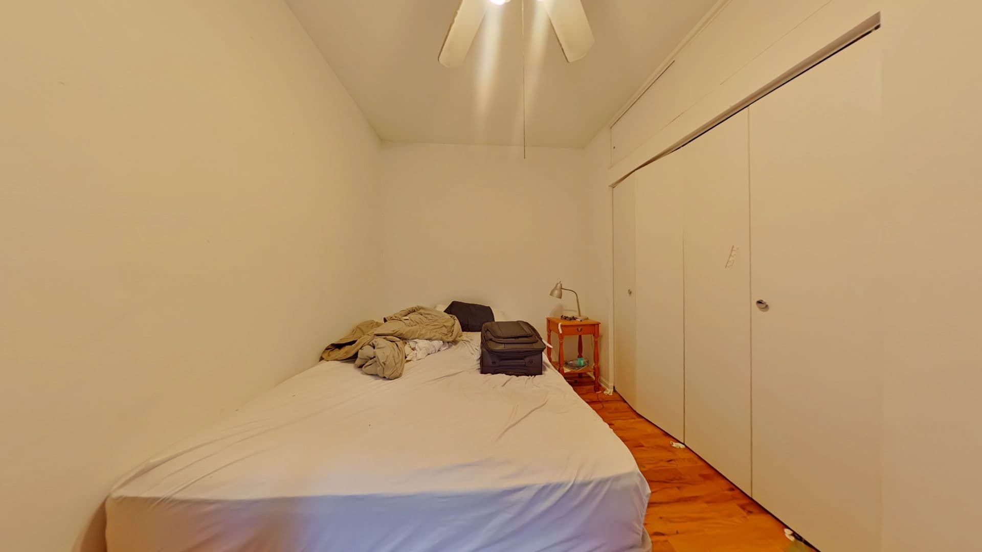 Chicago Apartment: 701 W. Belmont Ave.