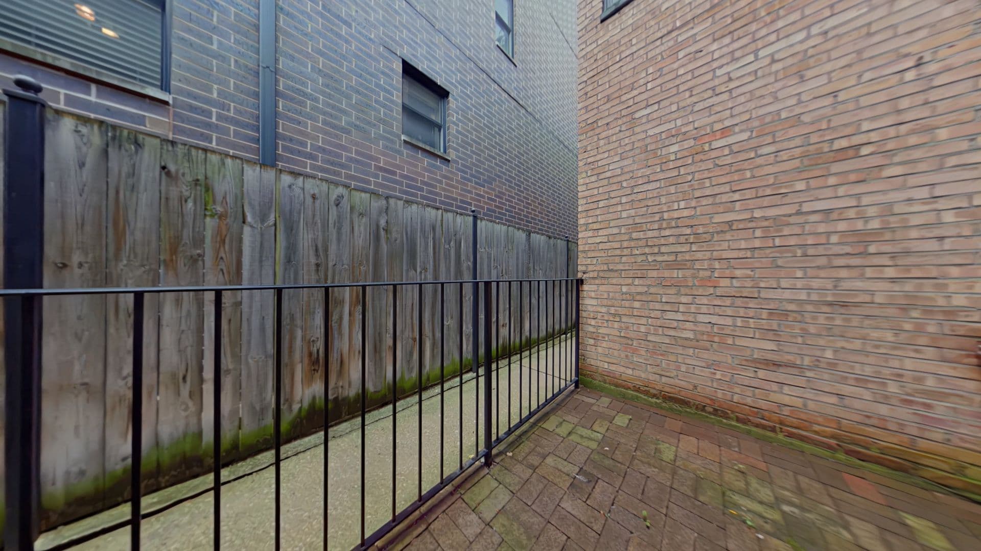 Chicago Apartment: 719 W. Buckingham Pl.