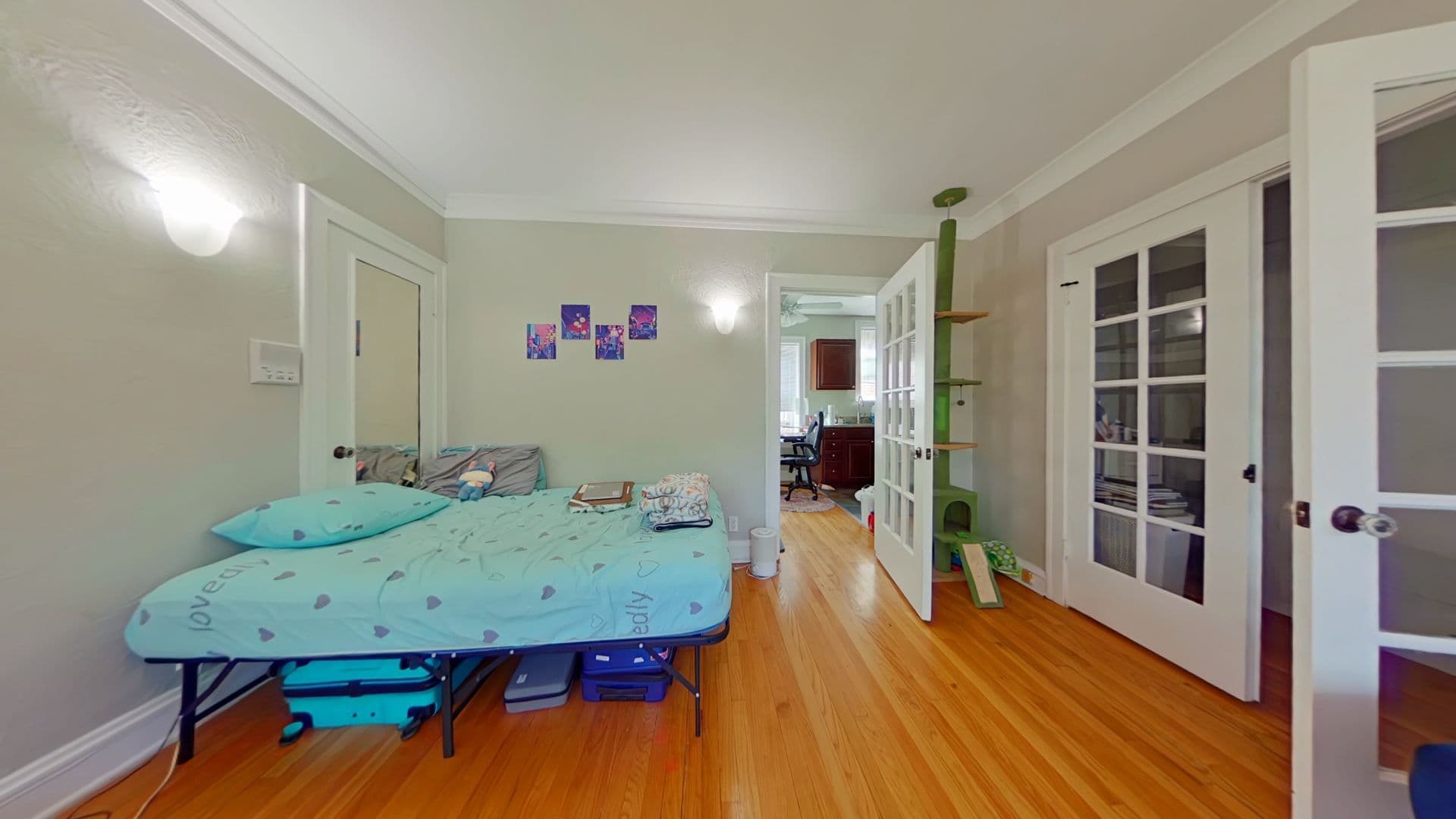 Chicago Apartment: 4608-12 N. Hermitage Ave.