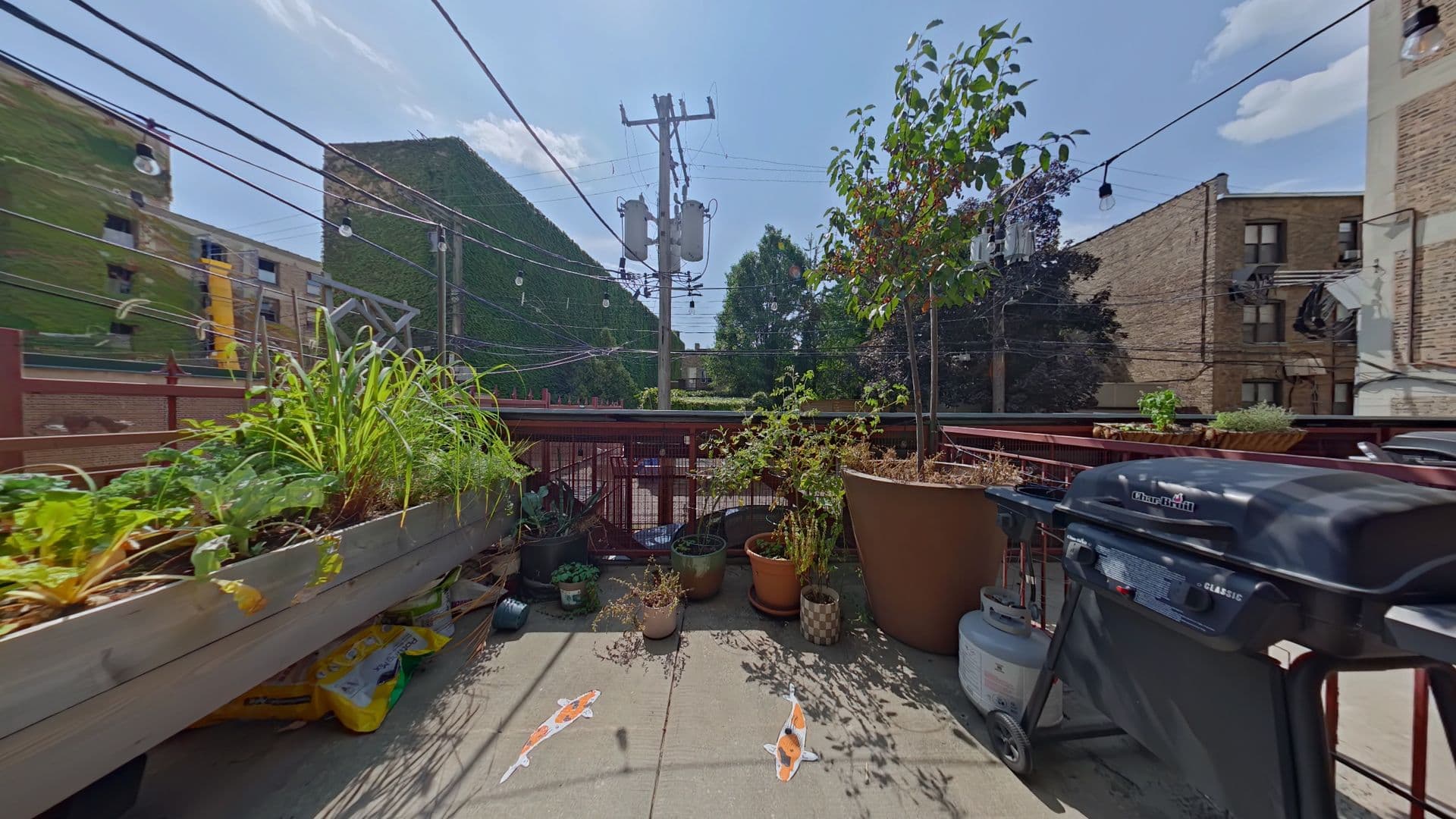 Chicago Apartment: 625 W. Deming