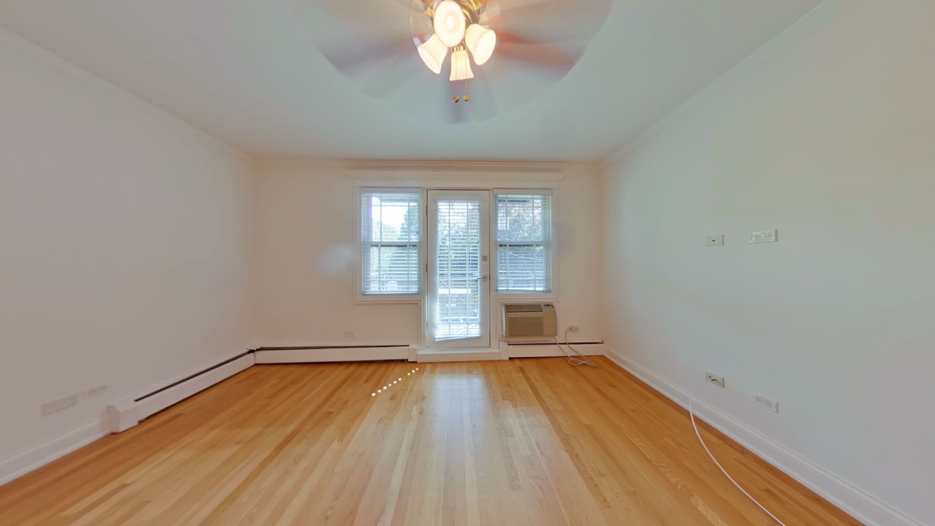 Chicago Apartment: 625 W. Deming