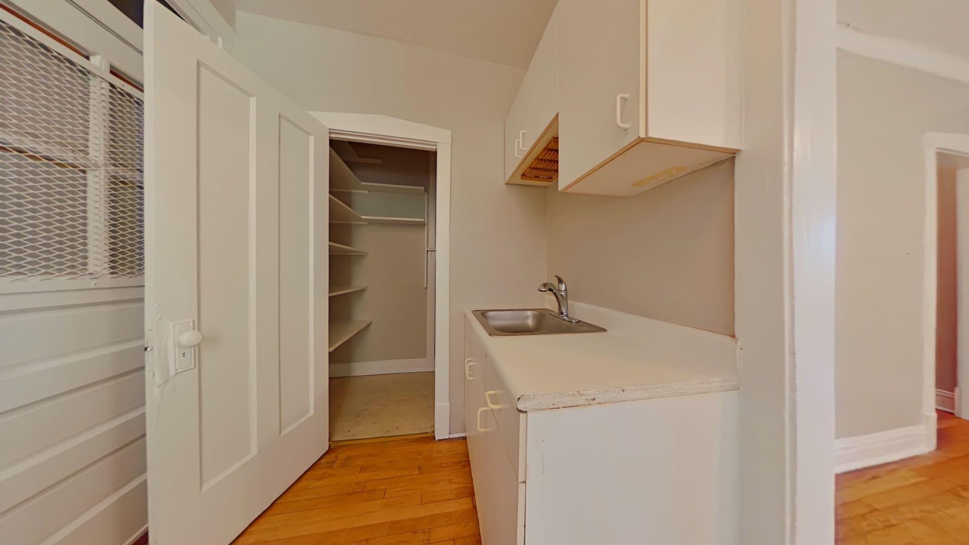 Chicago Apartment: 1331 W. Addison St.