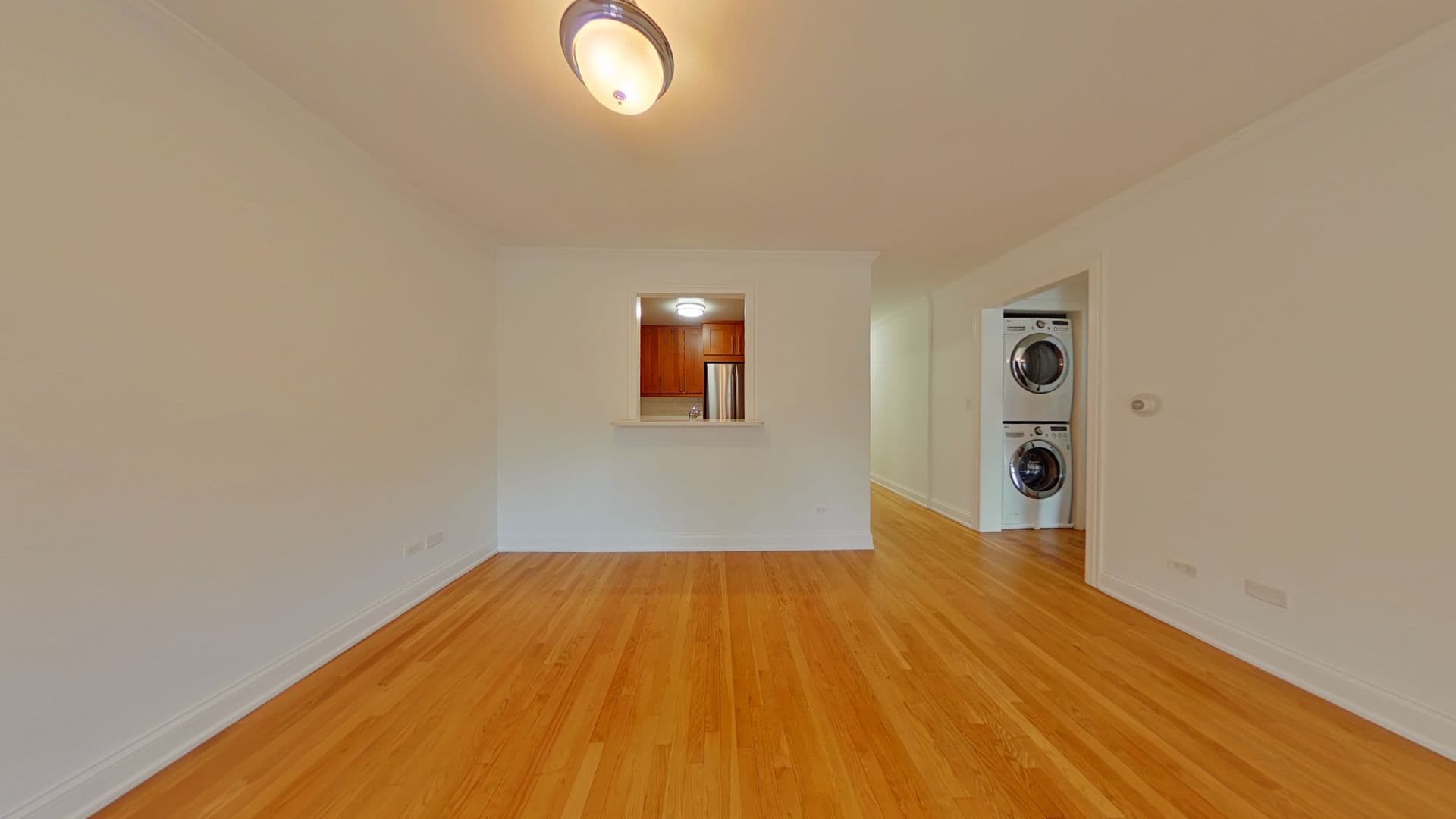 Chicago Apartment: 625 W. Deming