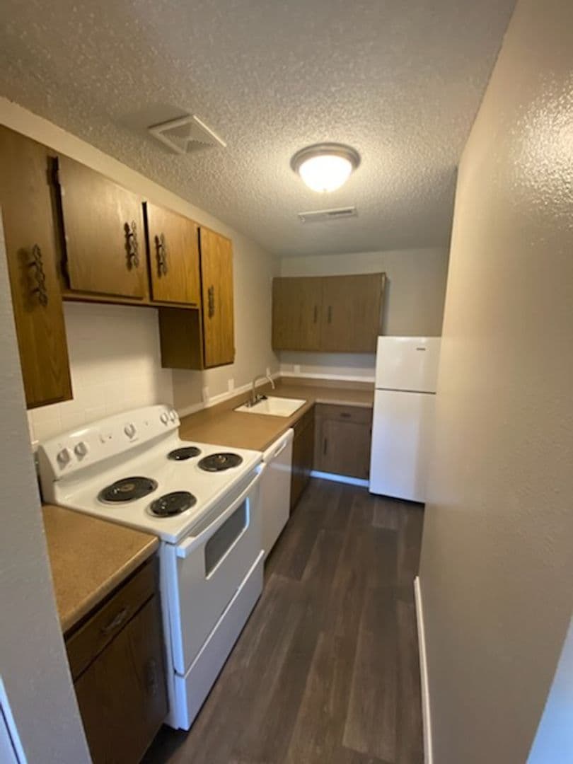 Wichita Apartment: 2701 S. Emporia St.