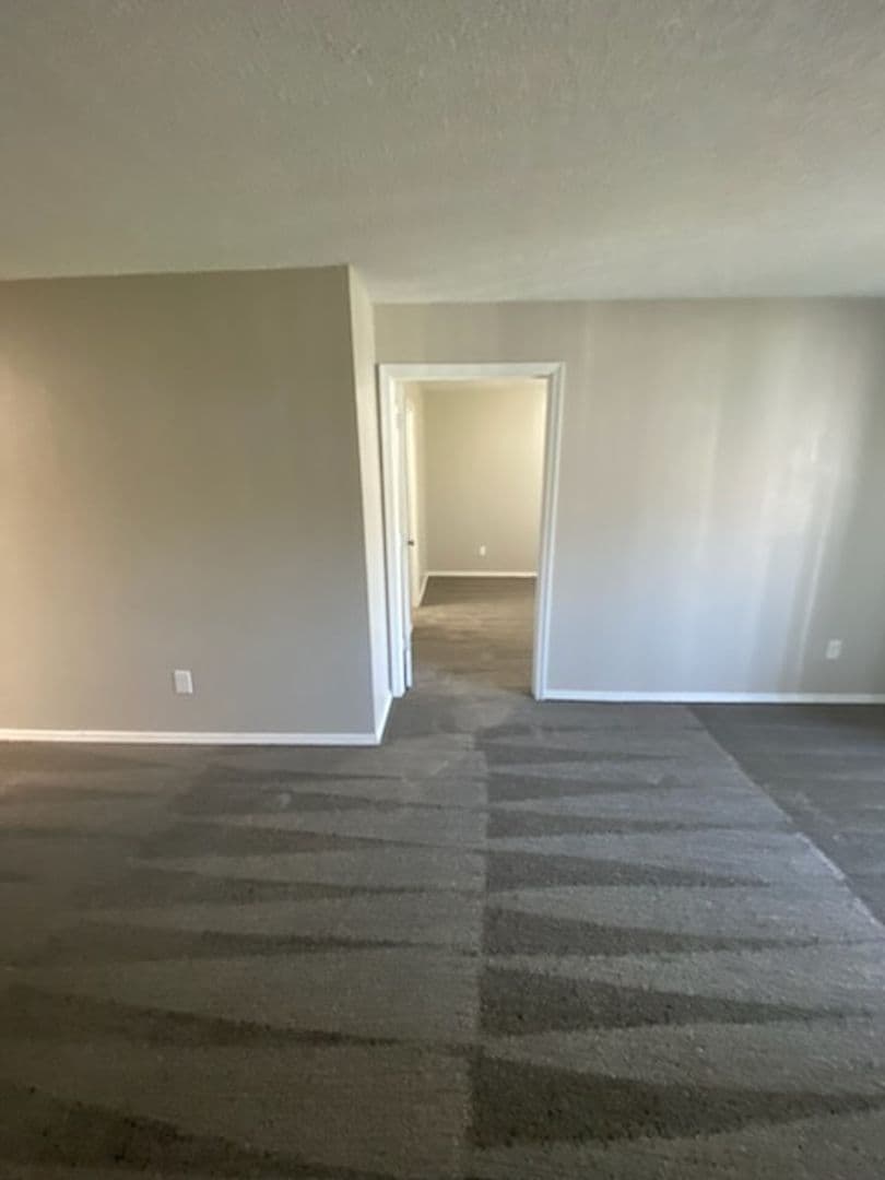 Wichita Apartment: 2701 S. Emporia St.