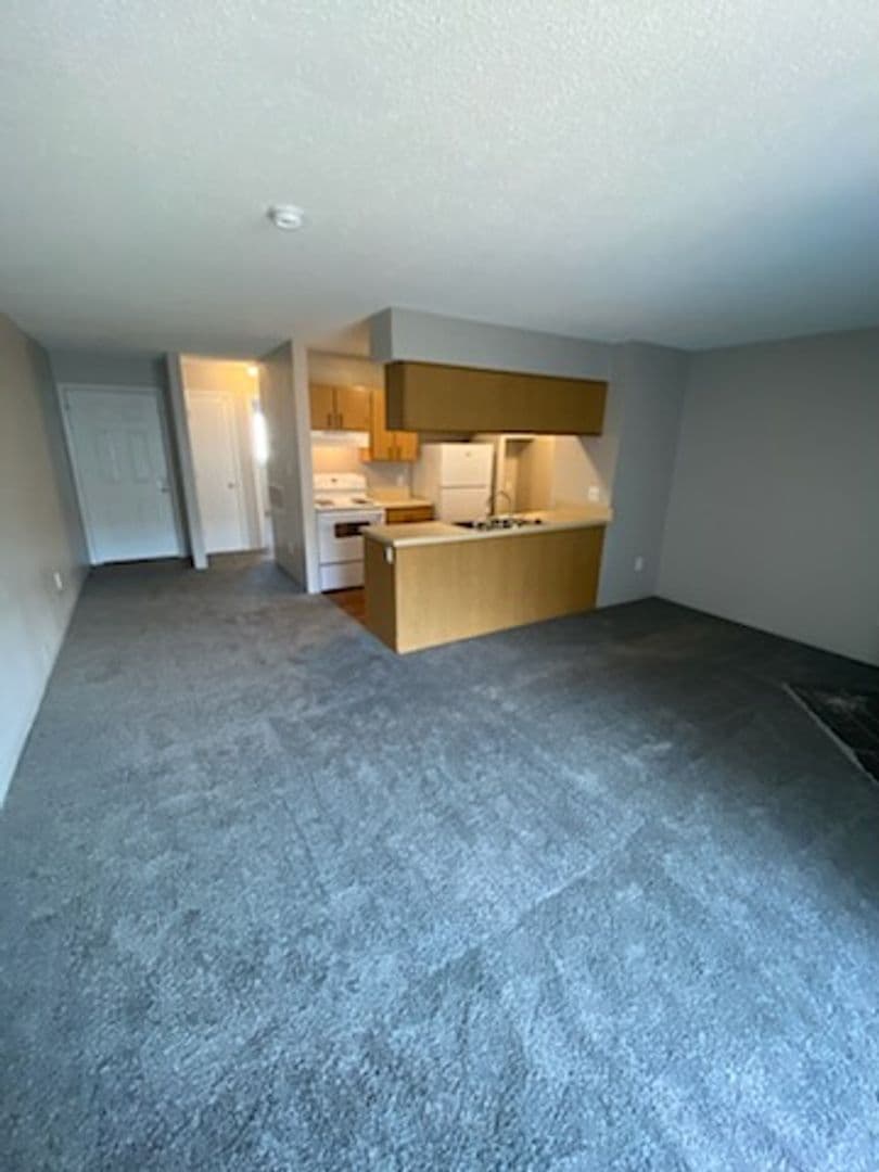 Wichita Apartment: 2701 S. Emporia St.