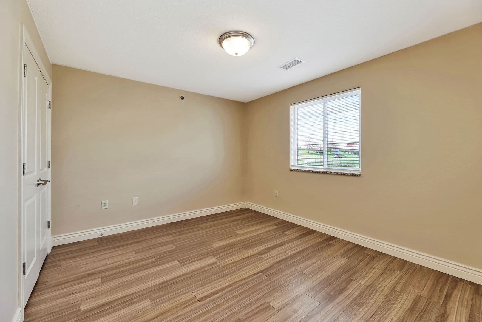 Wichita Apartment: 6545 E. 34th St. N.