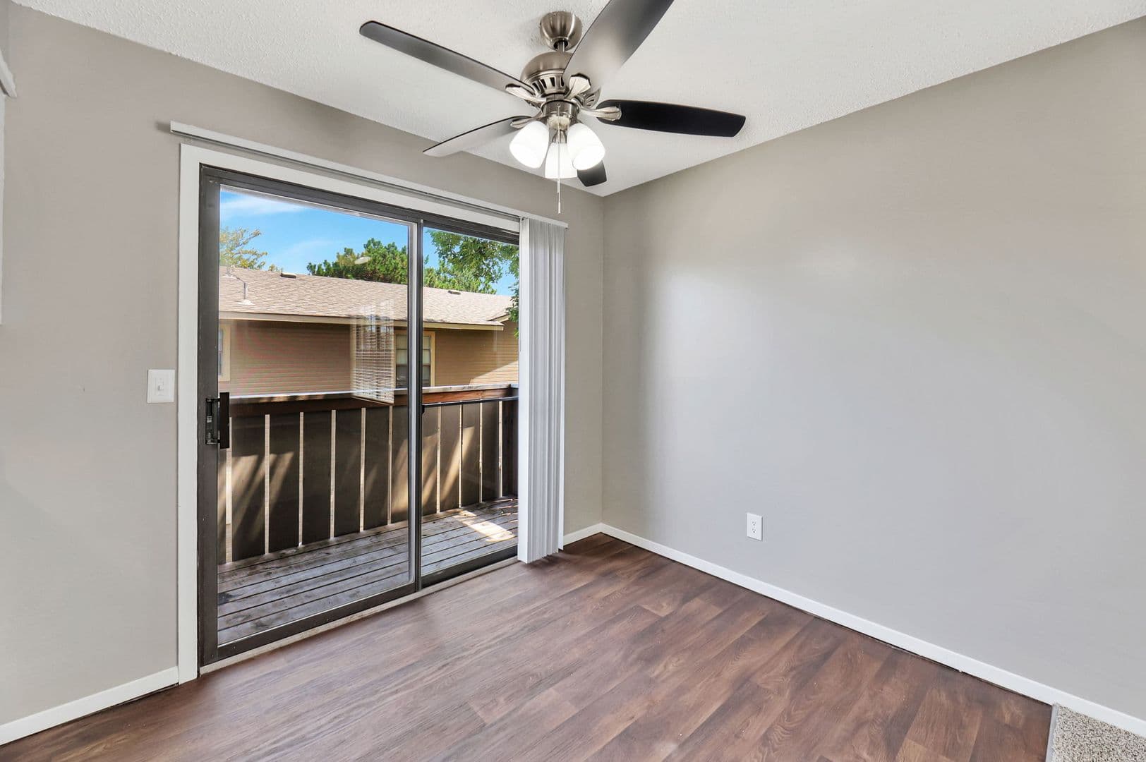Wichita Apartment: 6841 W. Shade Lane #201