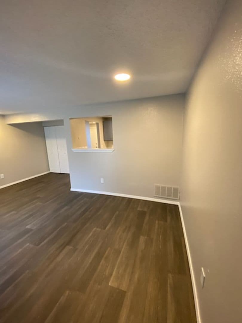 Wichita Apartment: 2701 S. Emporia St.