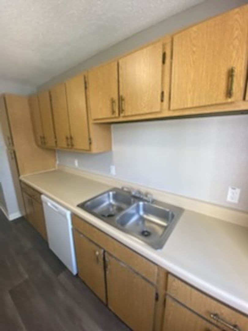 Wichita Apartment: 2701 S. Emporia St.