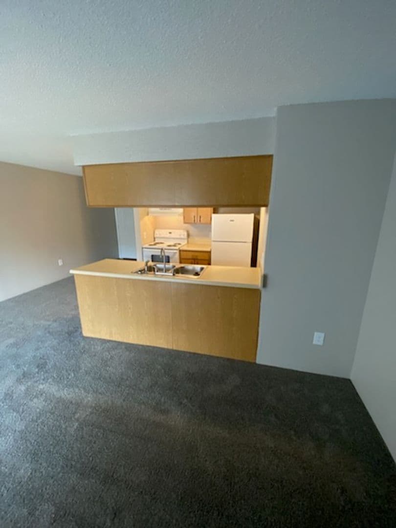 Wichita Apartment: 2701 S. Emporia St.