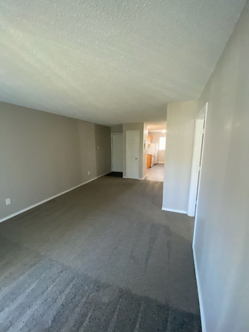 Wichita Apartment: 2701 S. Emporia St.