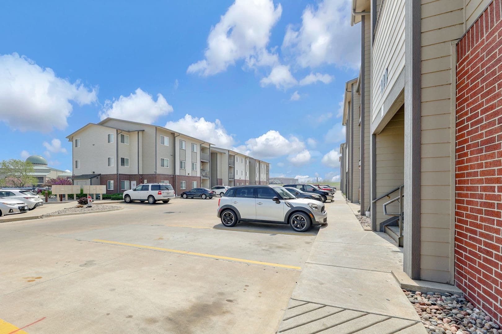 Wichita Apartment: 6545 E. 34th St. N.