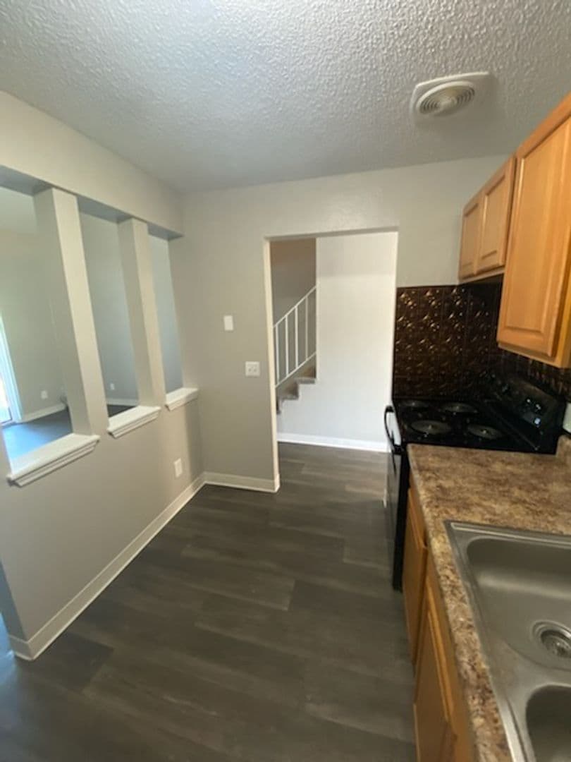 Wichita Apartment: 2701 S. Emporia St.