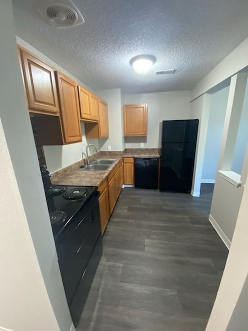 Wichita Apartment: 2701 S. Emporia St.