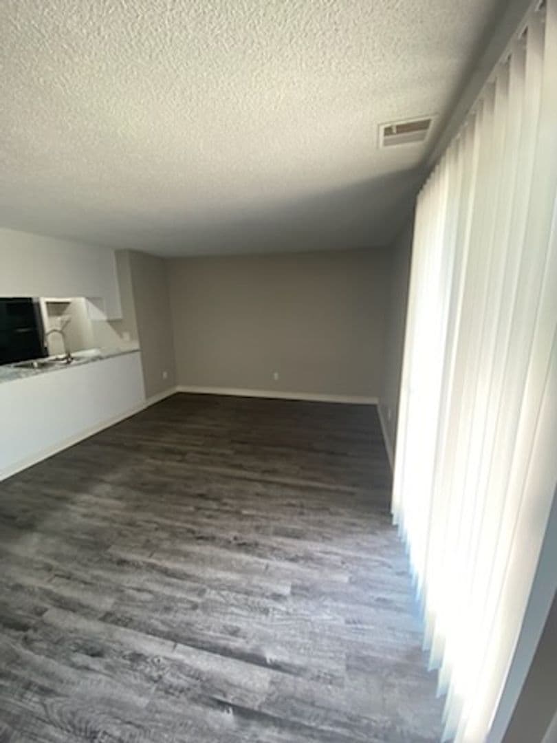 Wichita Apartment: 2701 S. Emporia St.