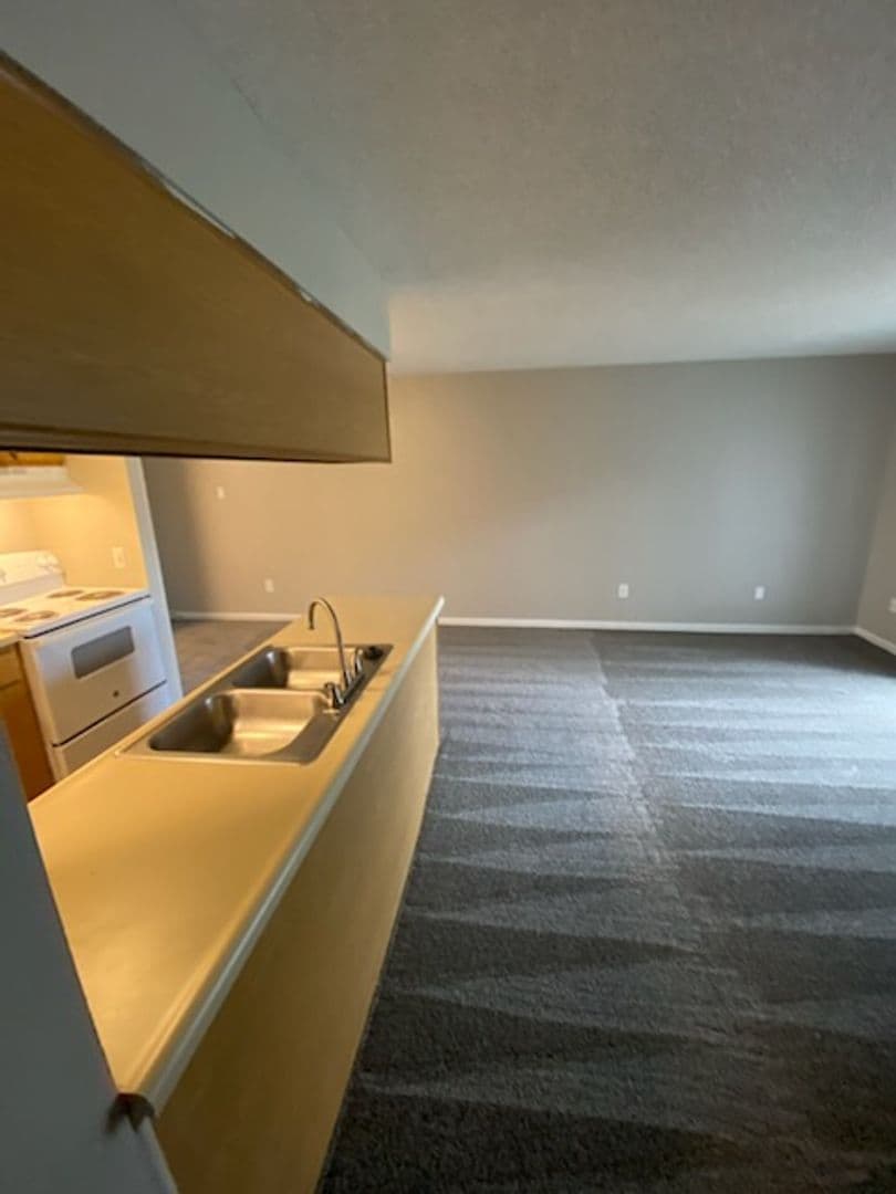Wichita Apartment: 2701 S. Emporia St.