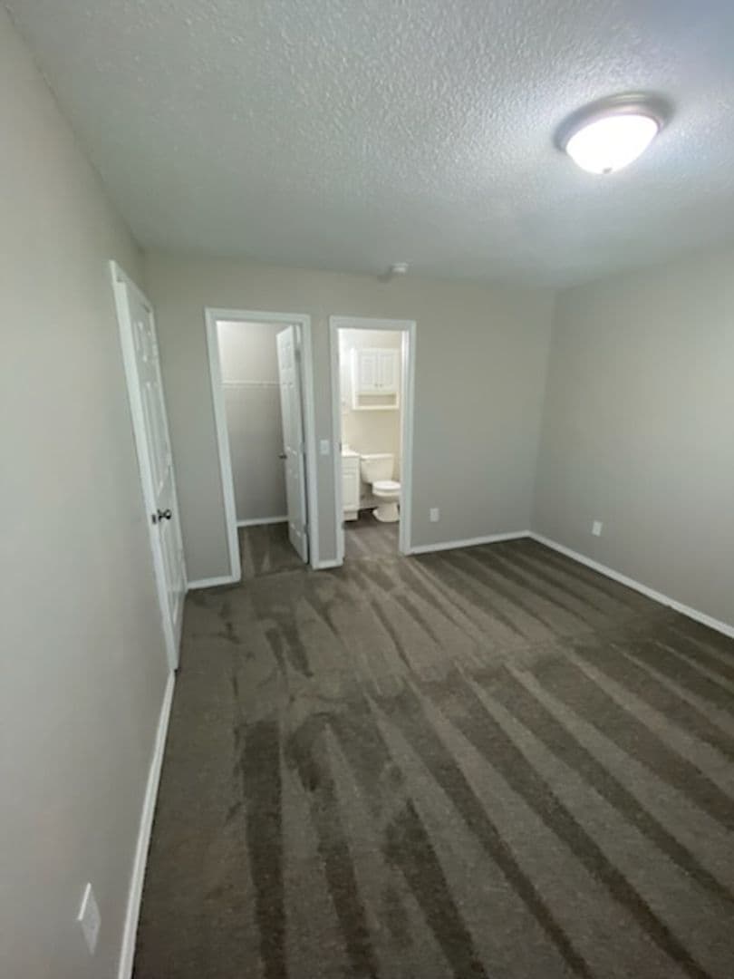 Wichita Apartment: 2701 S. Emporia St.