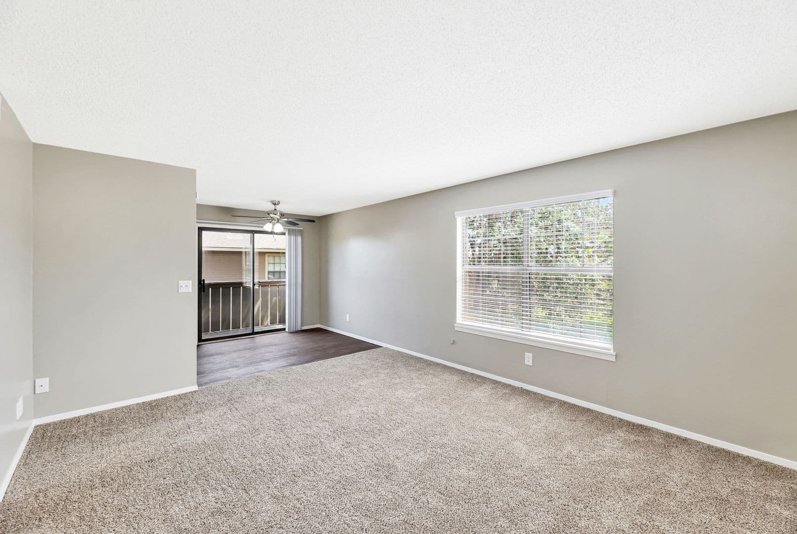 Wichita Apartment: 6841 W. Shade Lane #201