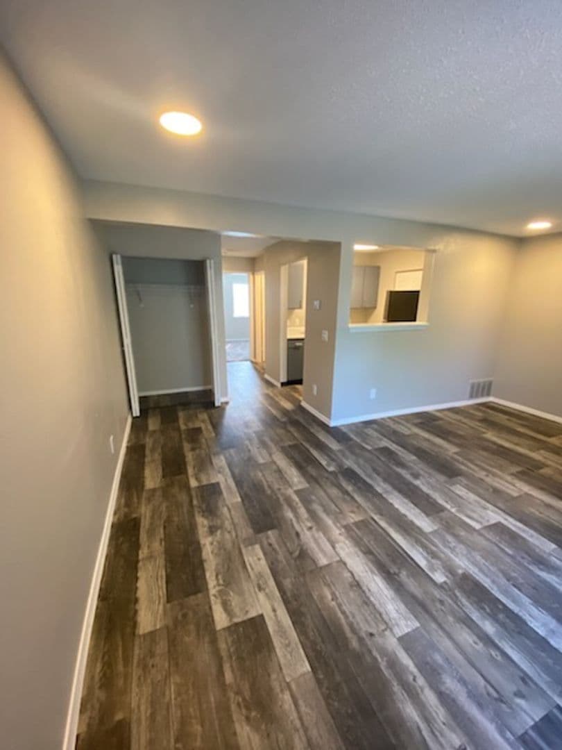 Wichita Apartment: 2701 S. Emporia St.
