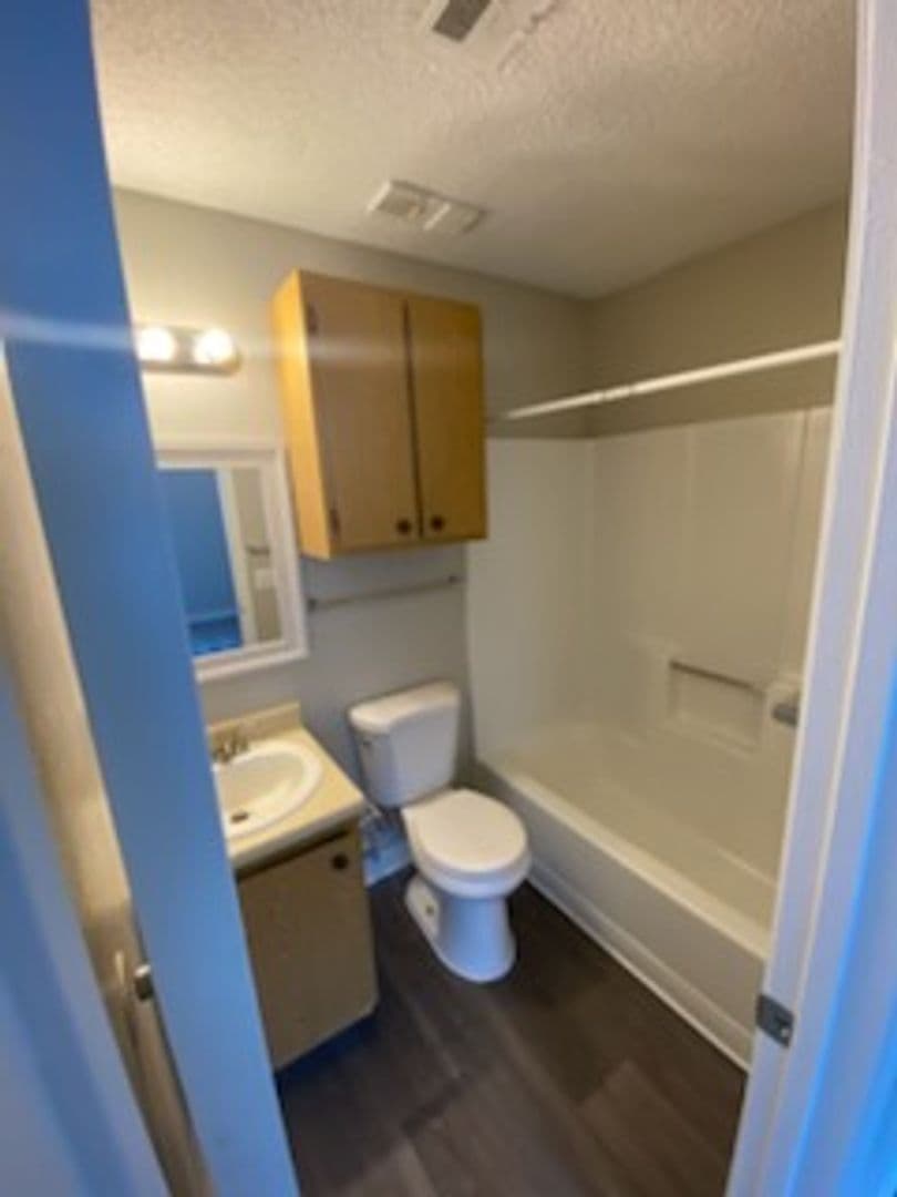 Wichita Apartment: 2701 S. Emporia St.