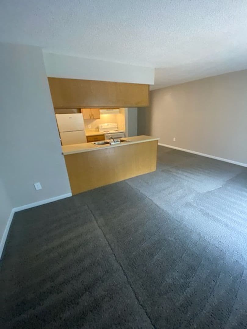 Wichita Apartment: 2701 S. Emporia St.