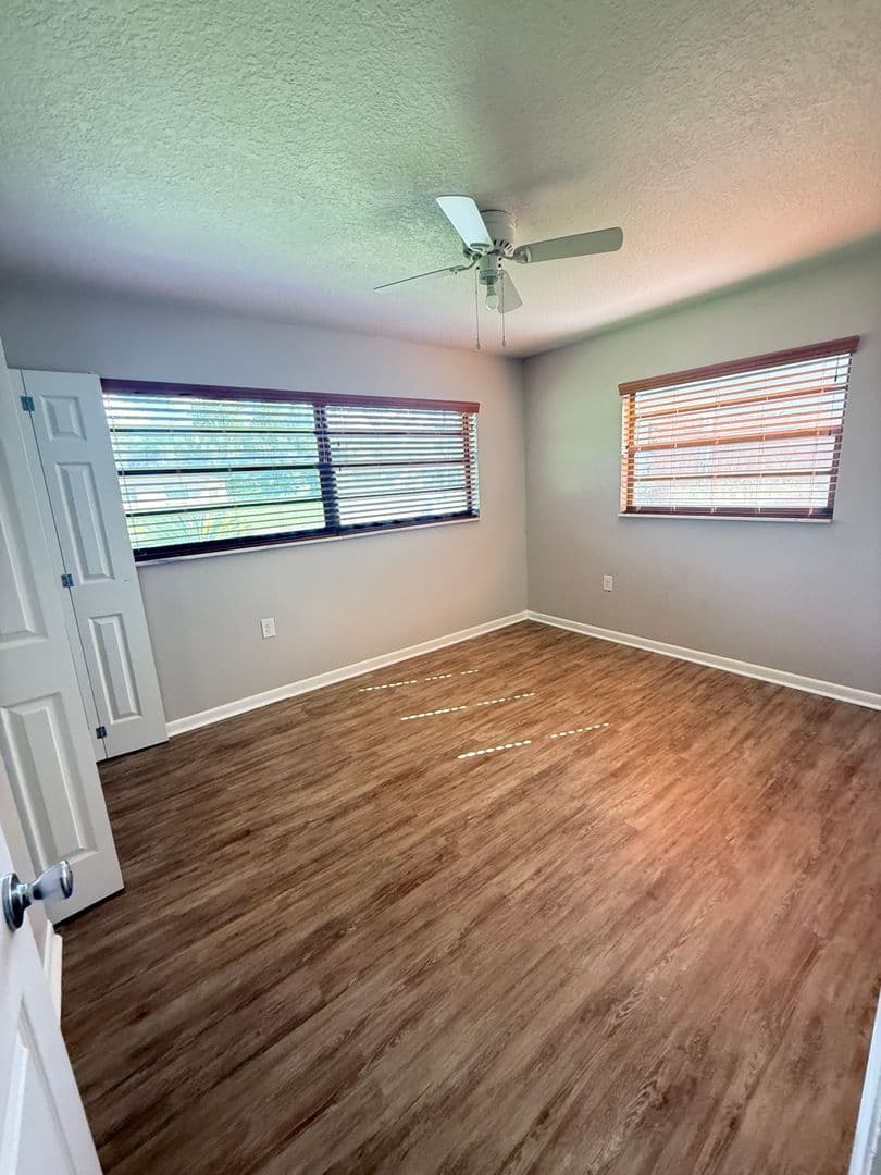 Orlando House: 4574 Barley St