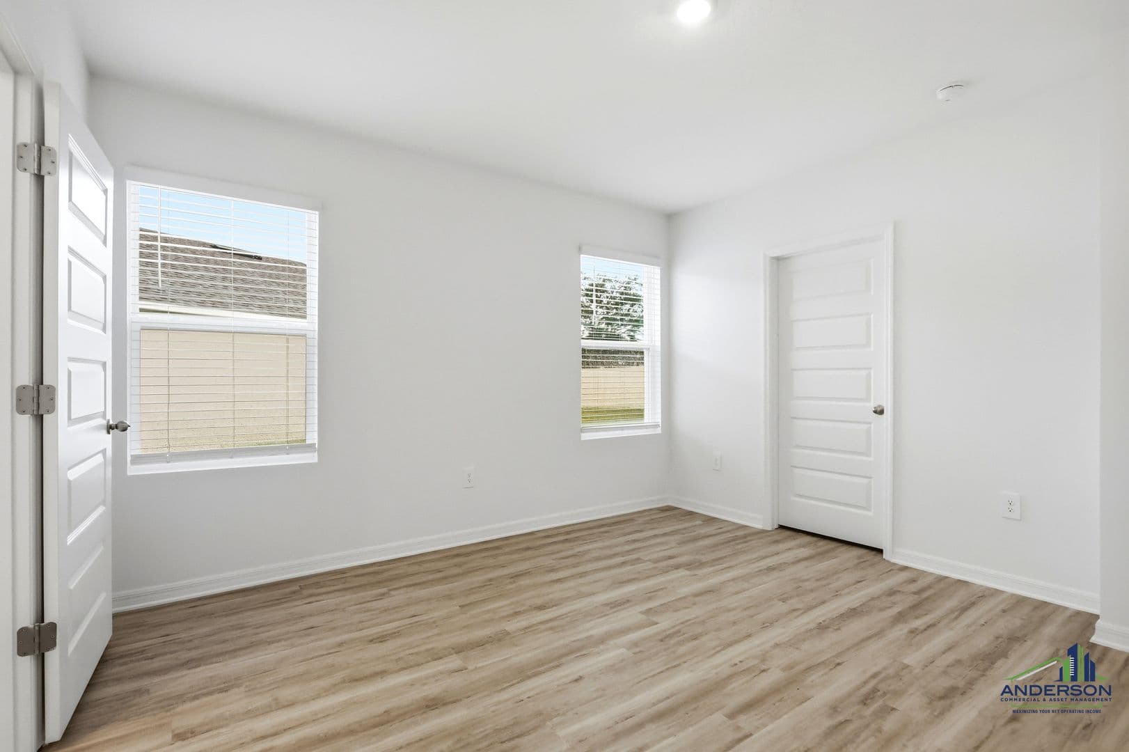 Davenport House: 5735 Mountain Rd
