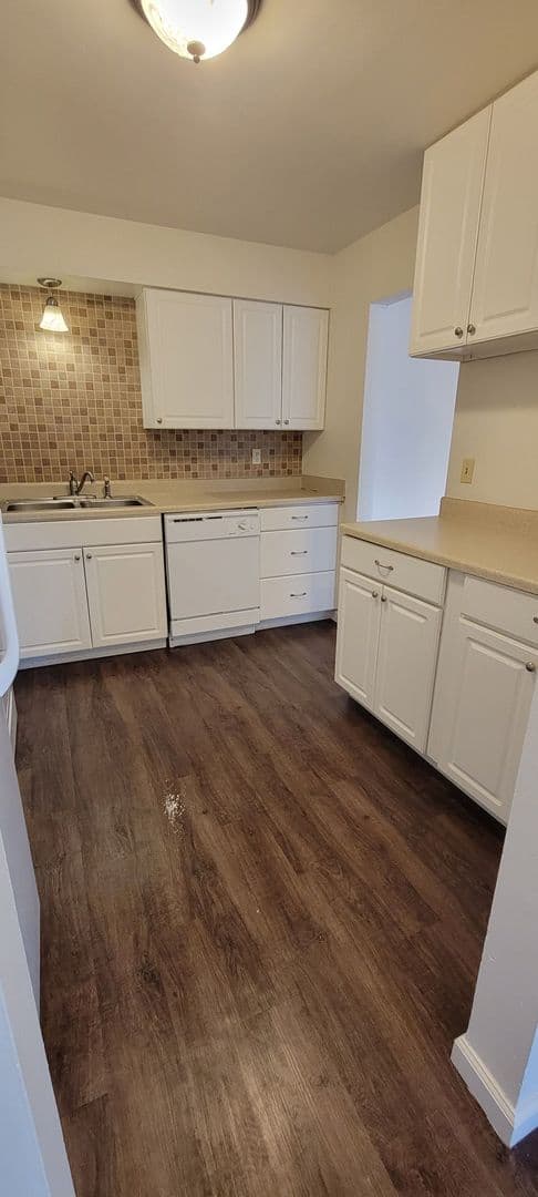 Kalamazoo Apartment: 320 S Drake Rd