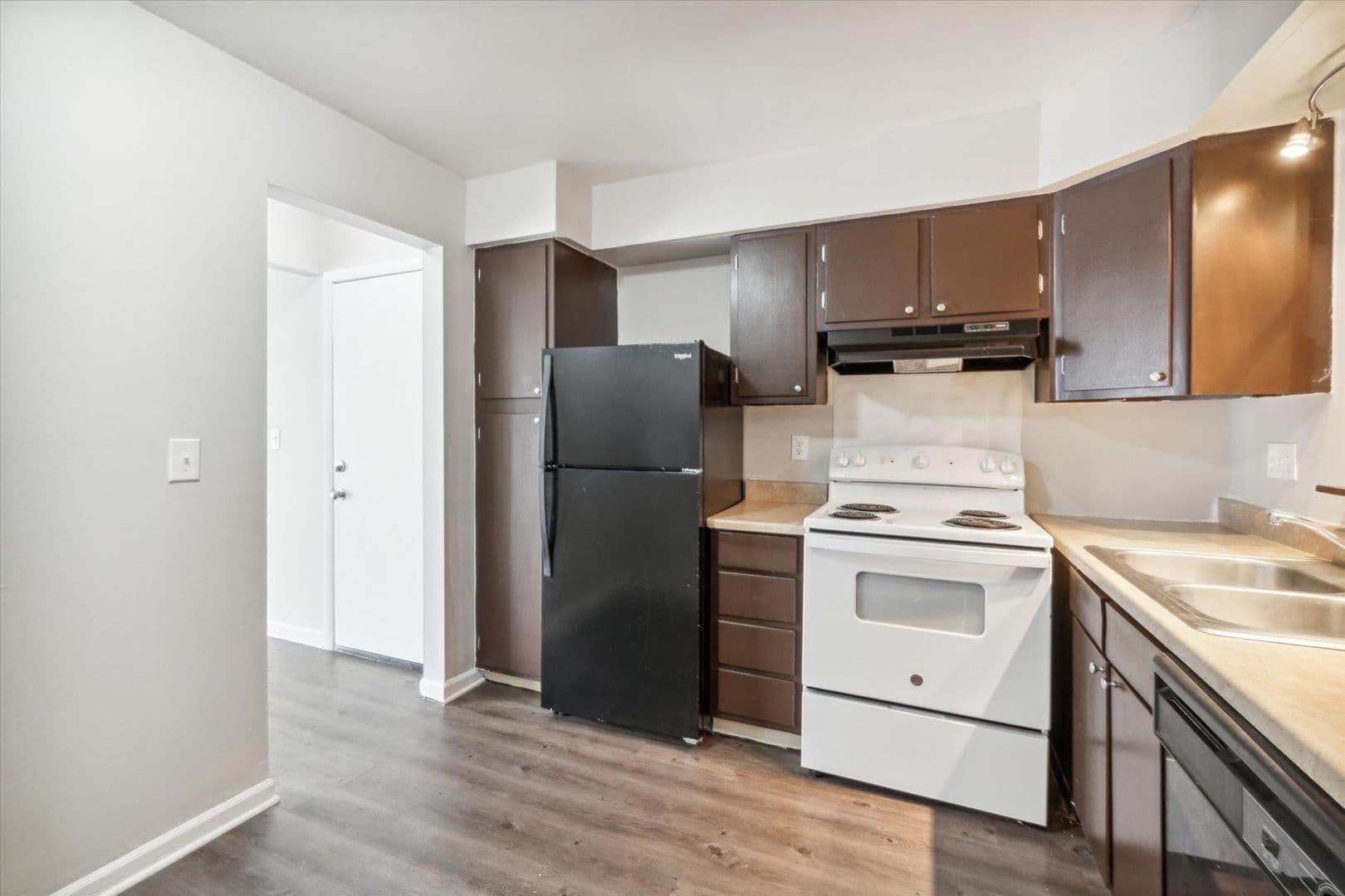 Kalamazoo Apartment: 320 S Drake Rd