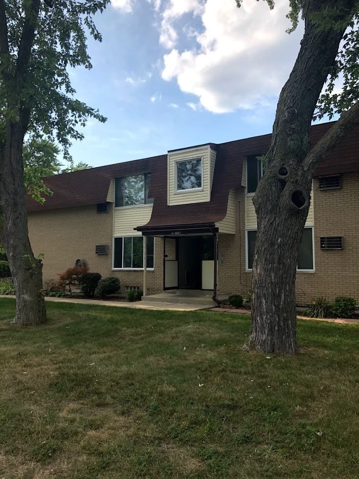 Warren Apartment: 14071 Stephen Rd