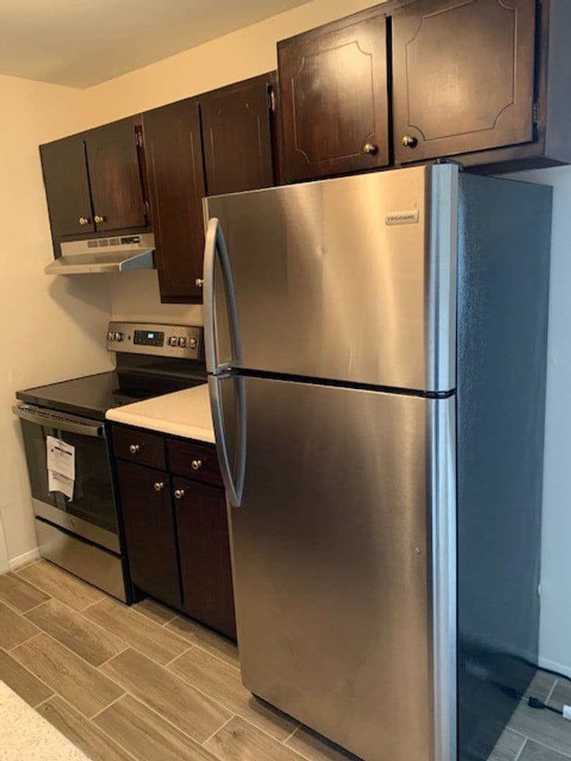 Warren Apartment: 14071 Stephen Rd