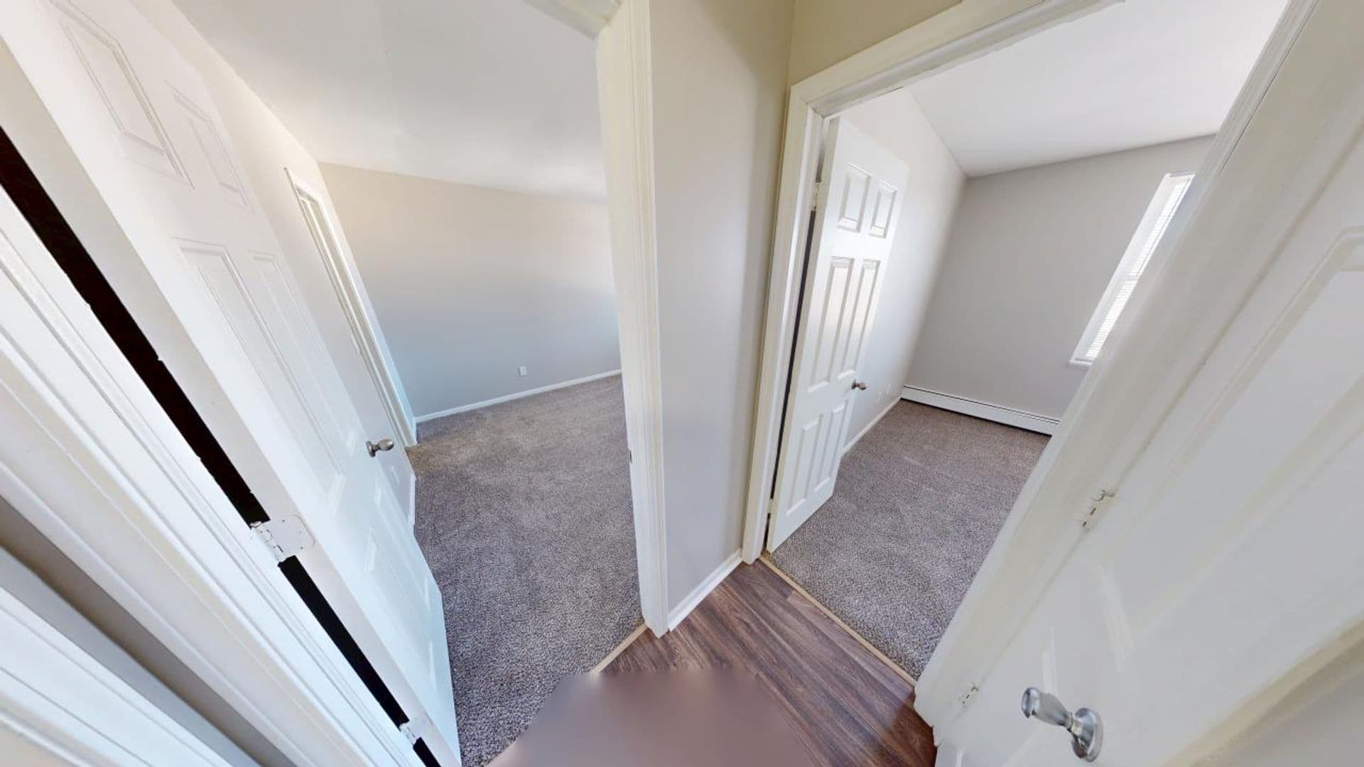 Dundee Apartment: 500 E Monroe St