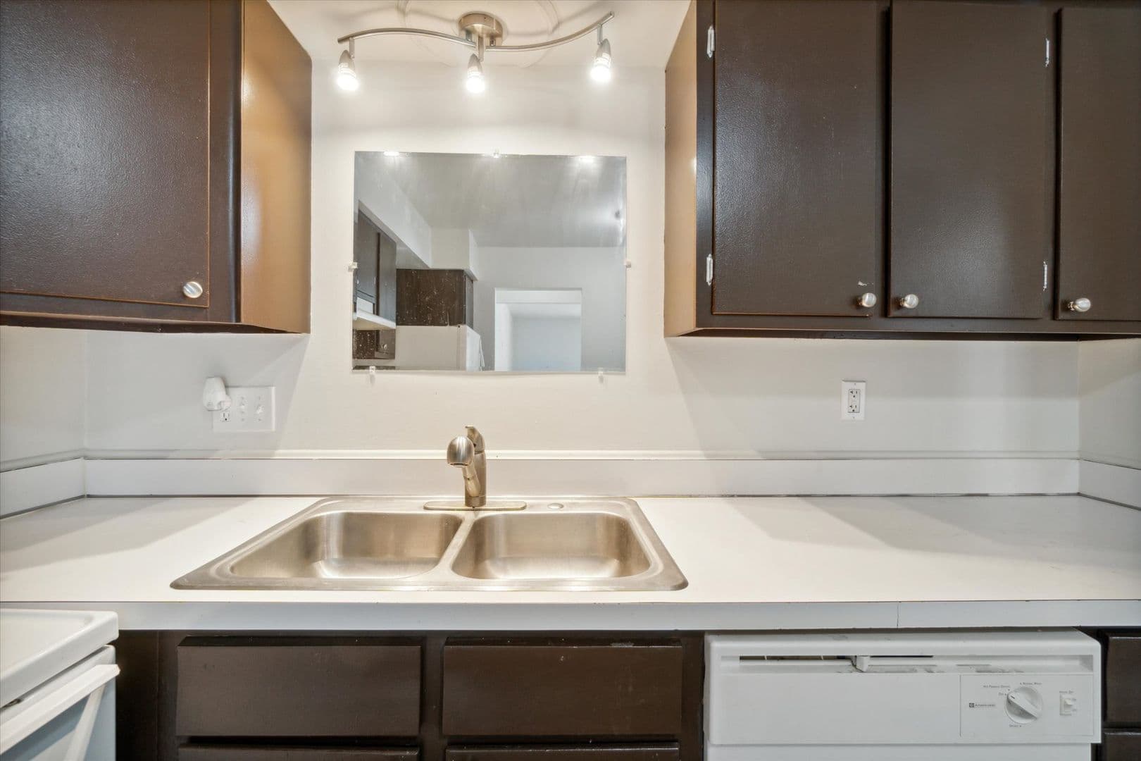 Kalamazoo Apartment: 320 S Drake Rd