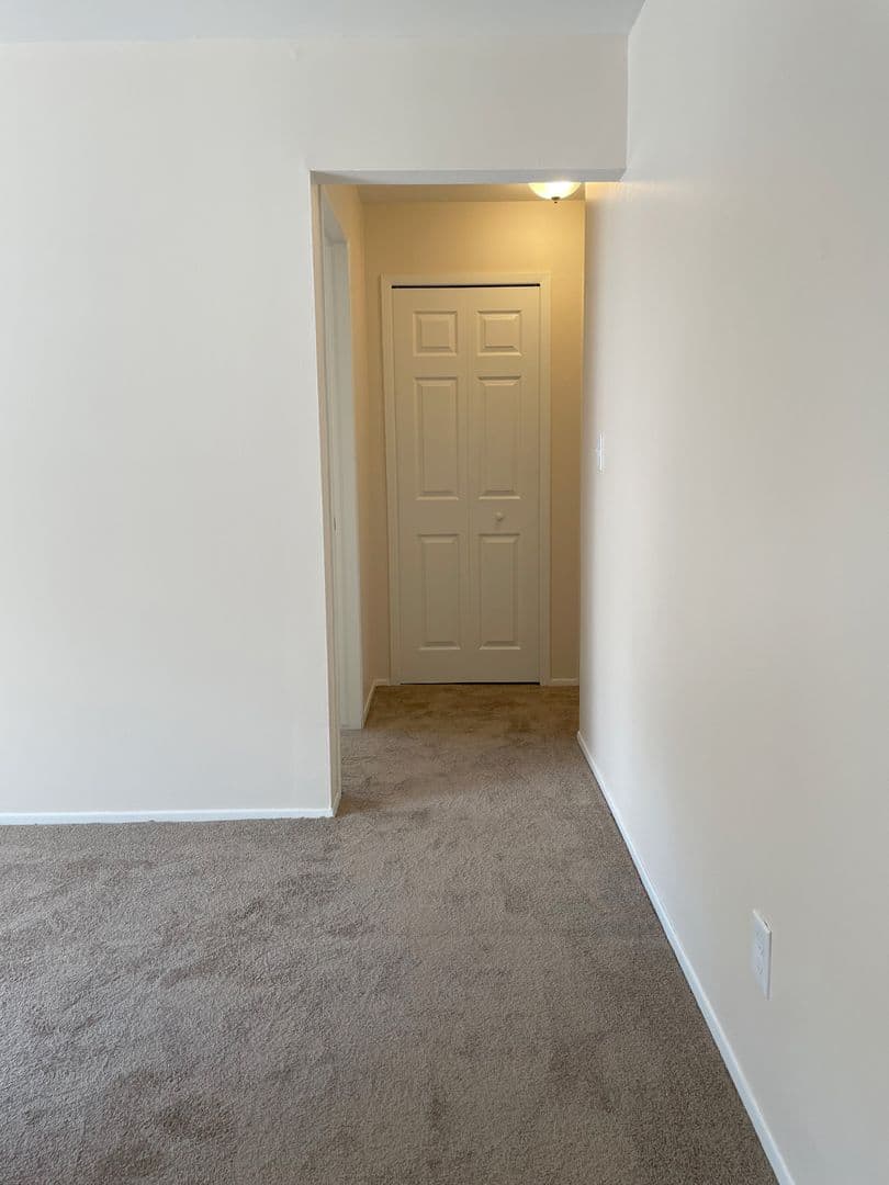 Warren Apartment: 14071 Stephen Rd