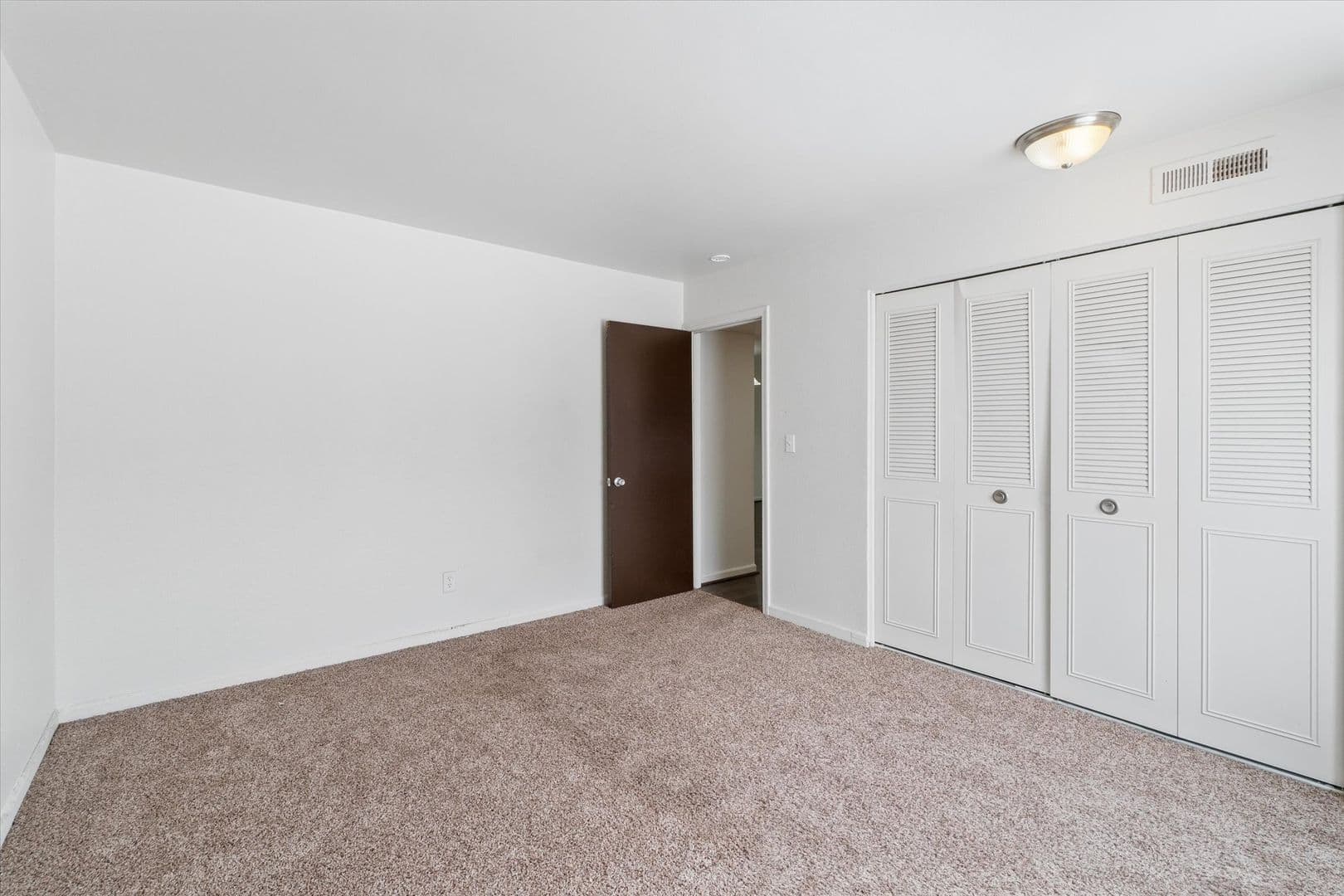 Kalamazoo Apartment: 320 S Drake Rd