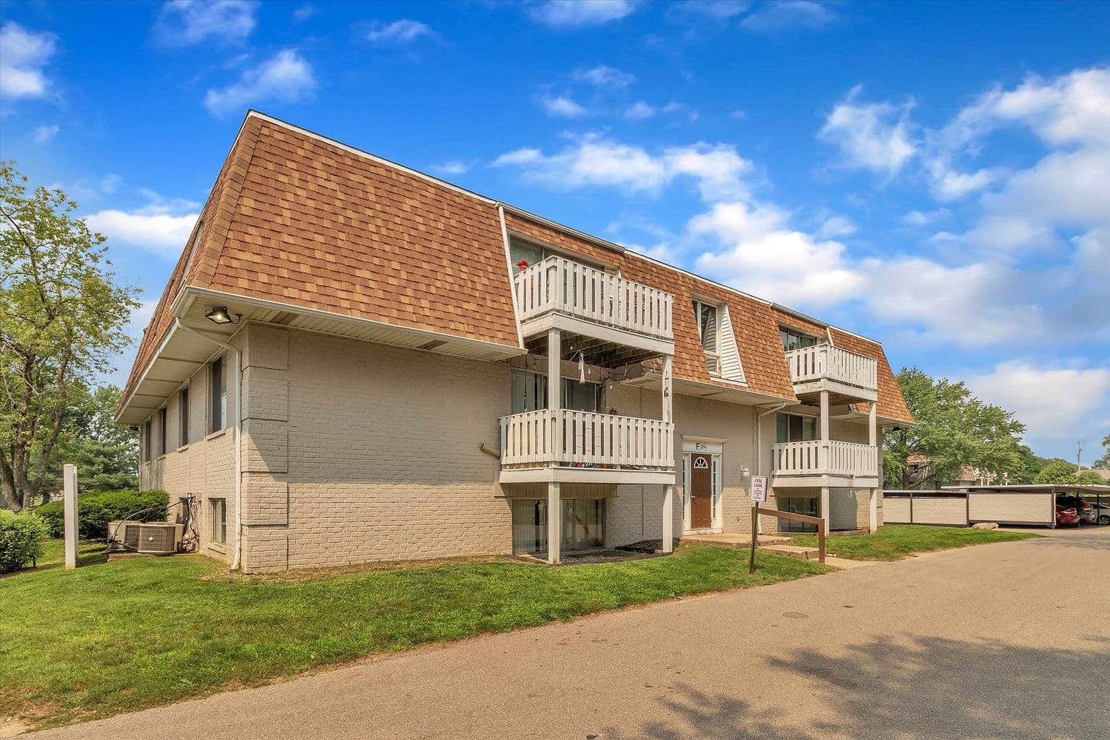 Kalamazoo Apartment: 320 S Drake Rd