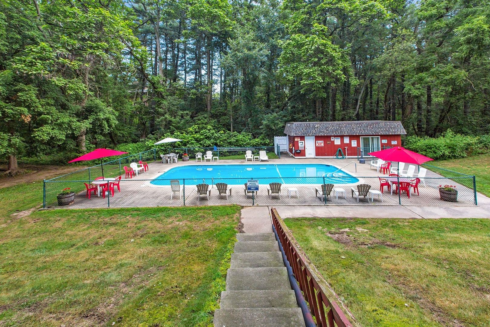 Battle Creek Apartment: 612 Garrison Road