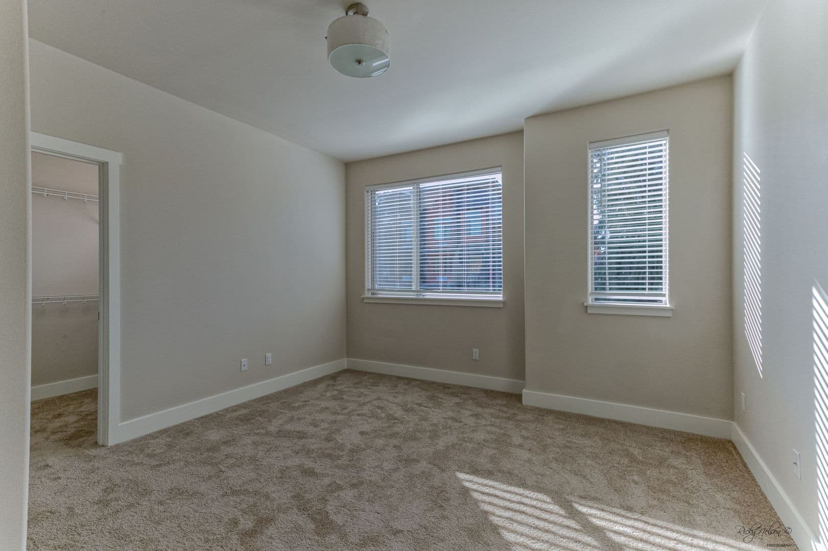 Vancouver Apartment: 6909 NE 63rd Street
