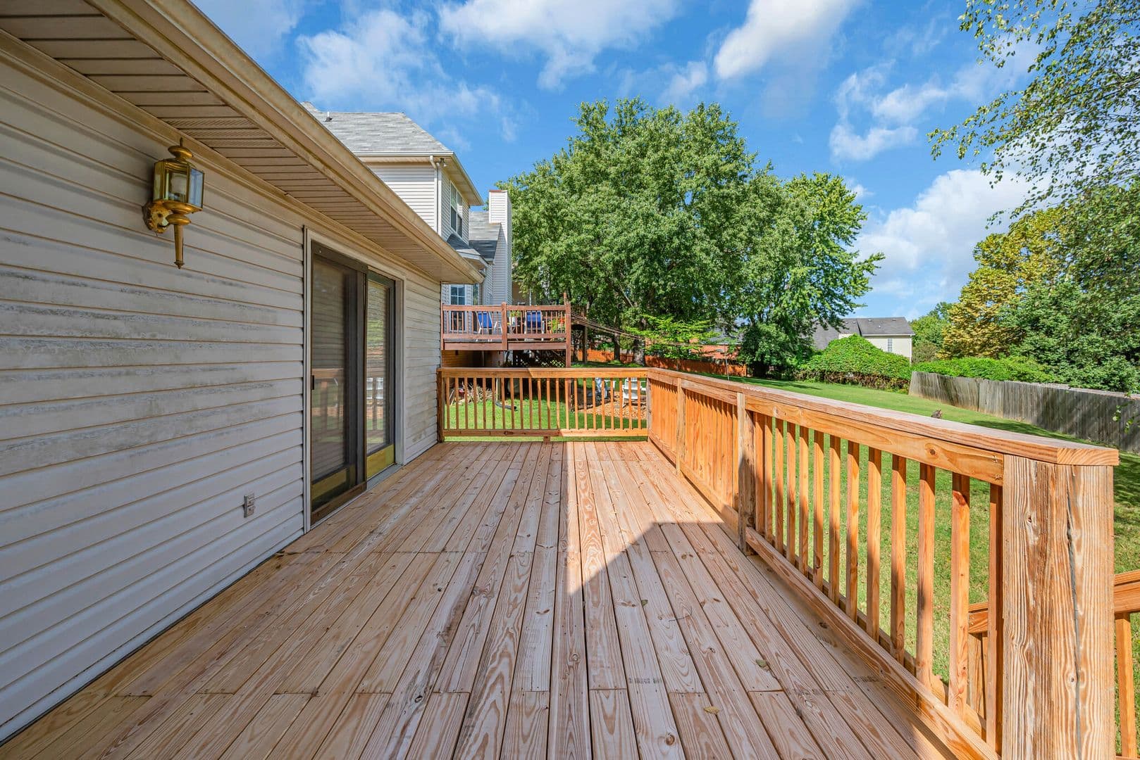 Hendersonville House: 115 La View Rd