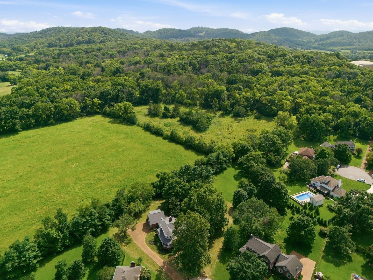 Brentwood House: 1733 Carriage Court