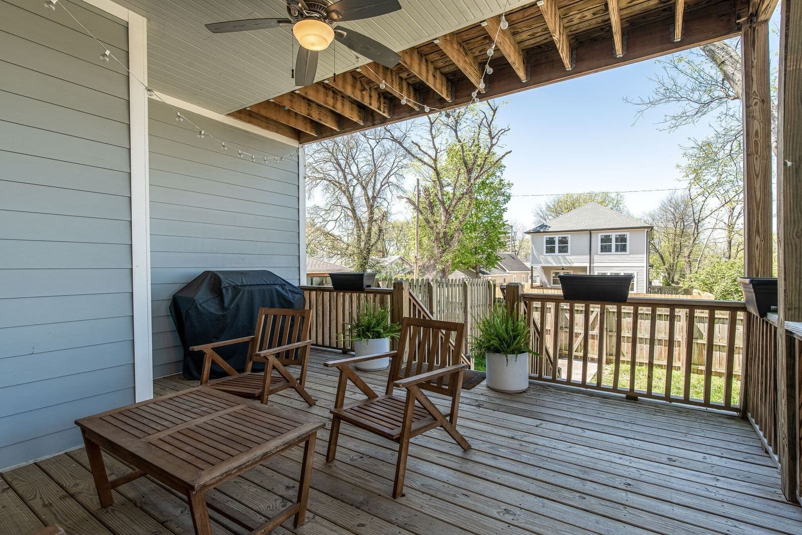 Nashville House: 1825B 11th Ave North