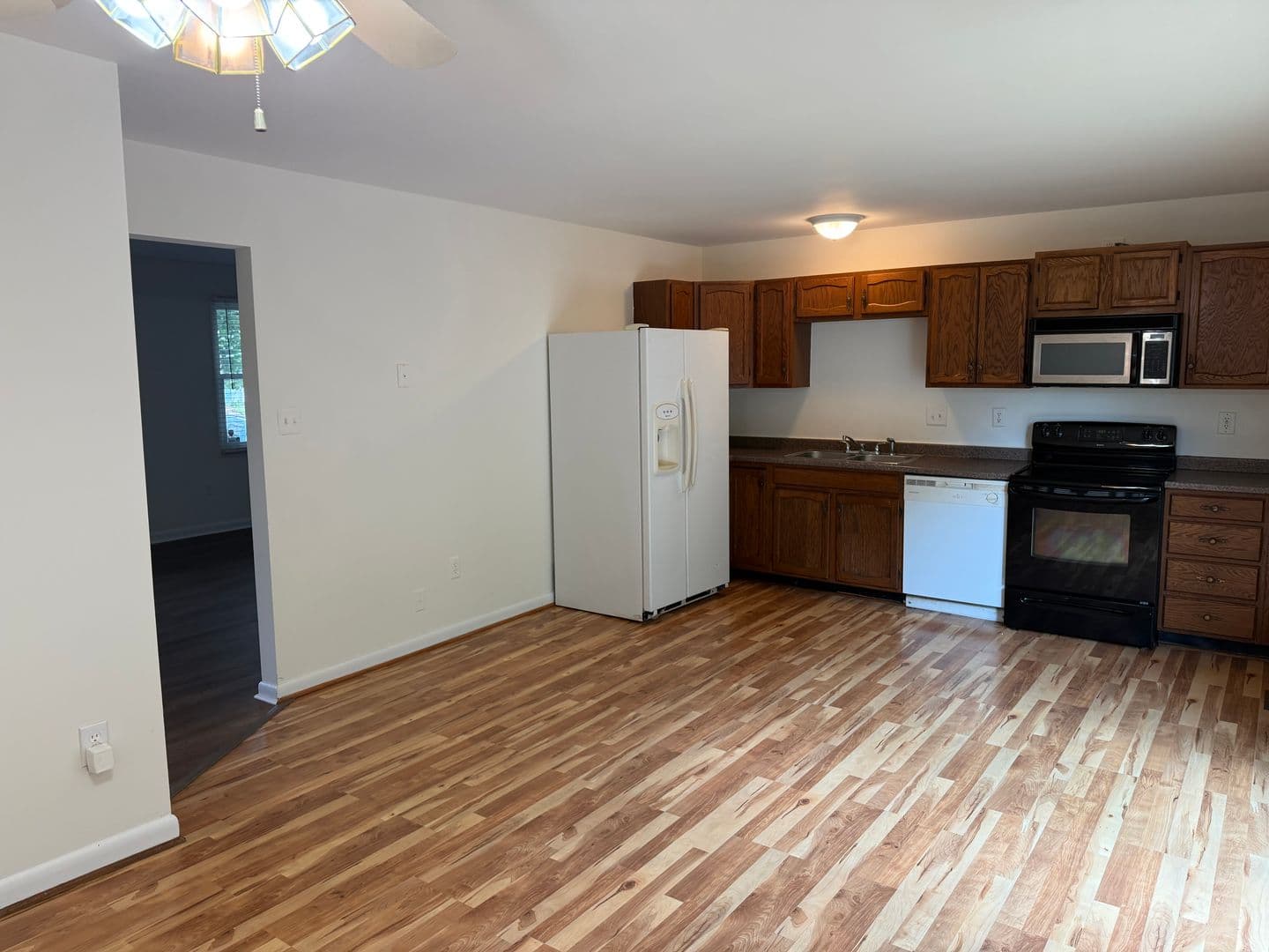 Fredericksburg Townhome: 5109 Pecan Drive