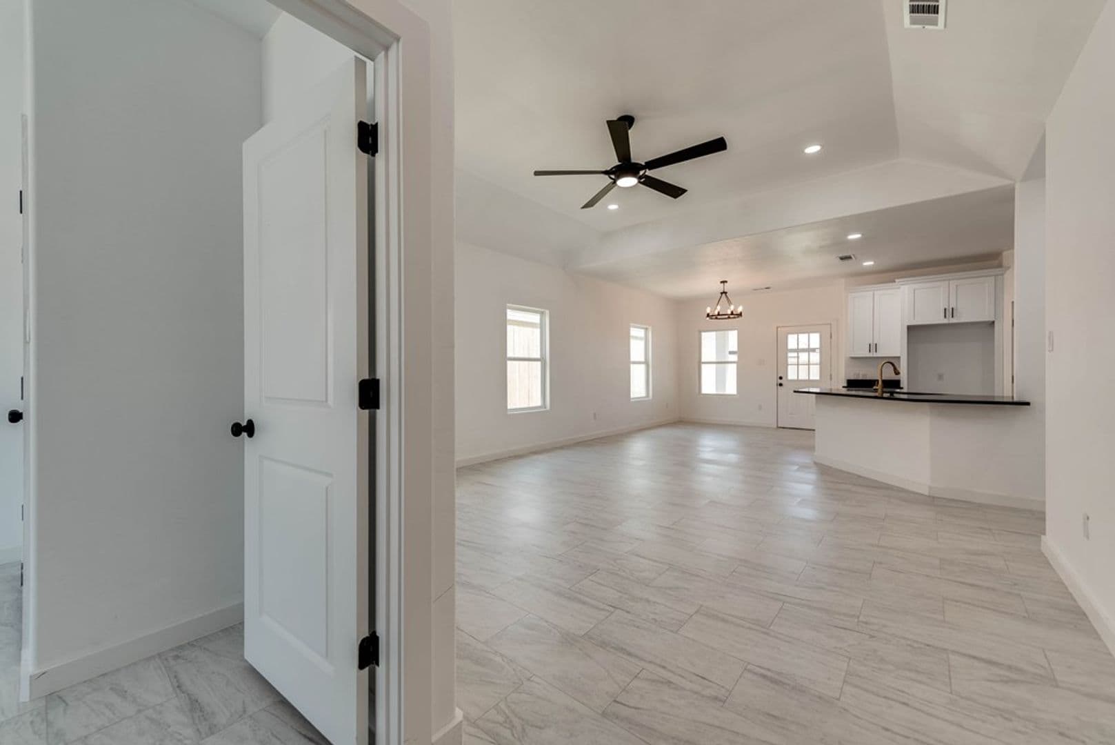 Odessa House: 3612 El Cajon