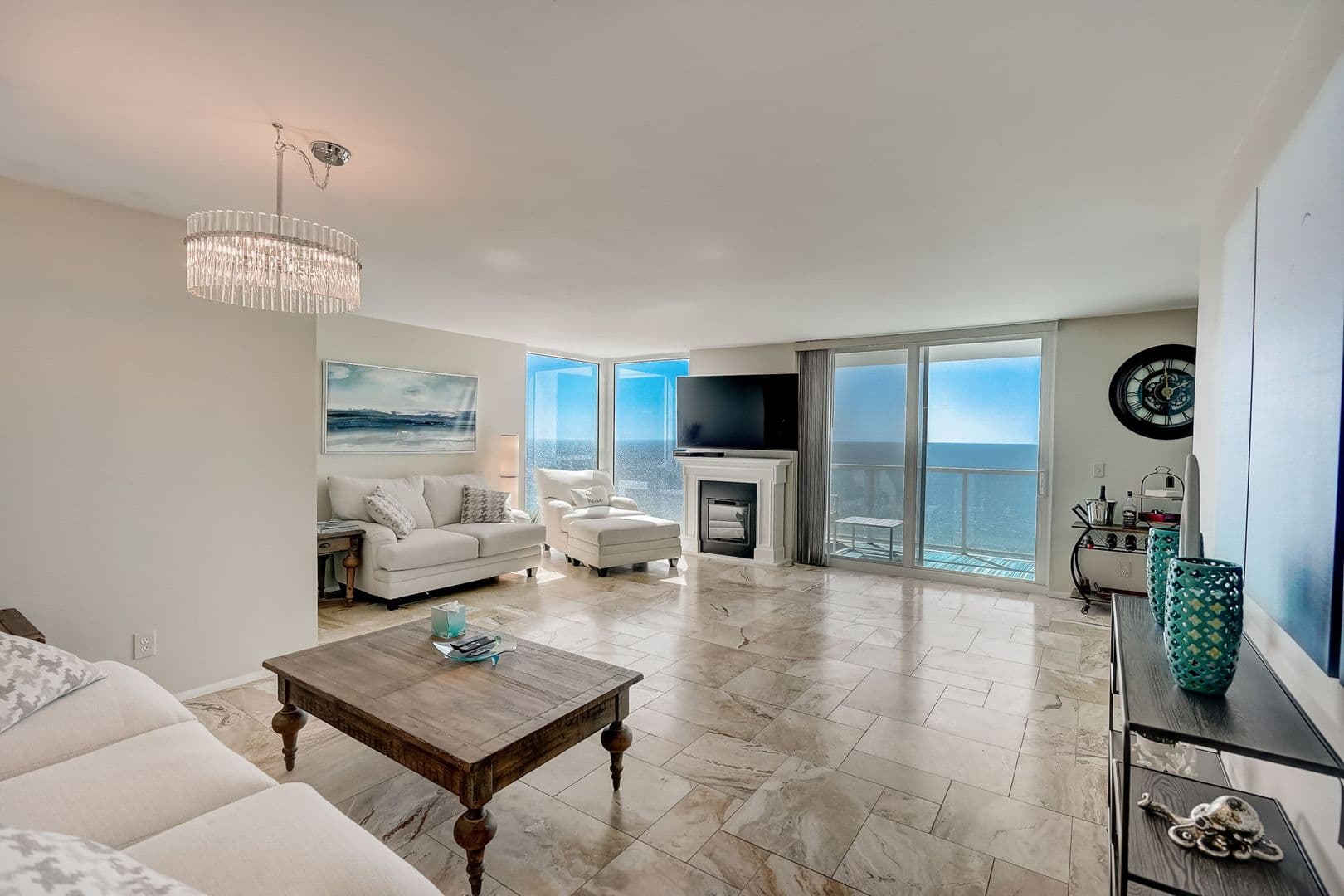 Longboat Key Condo: 2425 Gulf of Mexico Dr