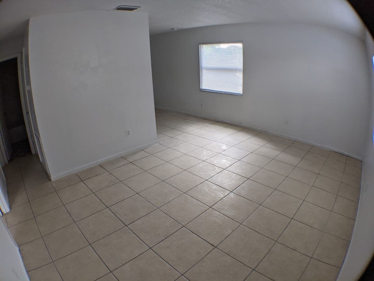 Bradenton Multiplex: 3259 51st Ave, Dr, W.