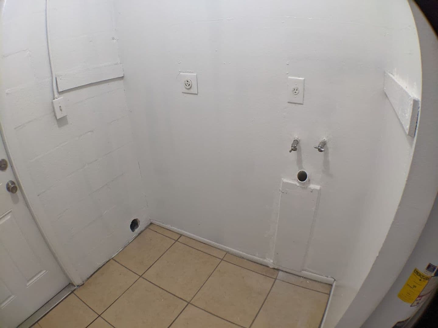 Bradenton Multiplex: 3261 51st Ave, Dr, W.