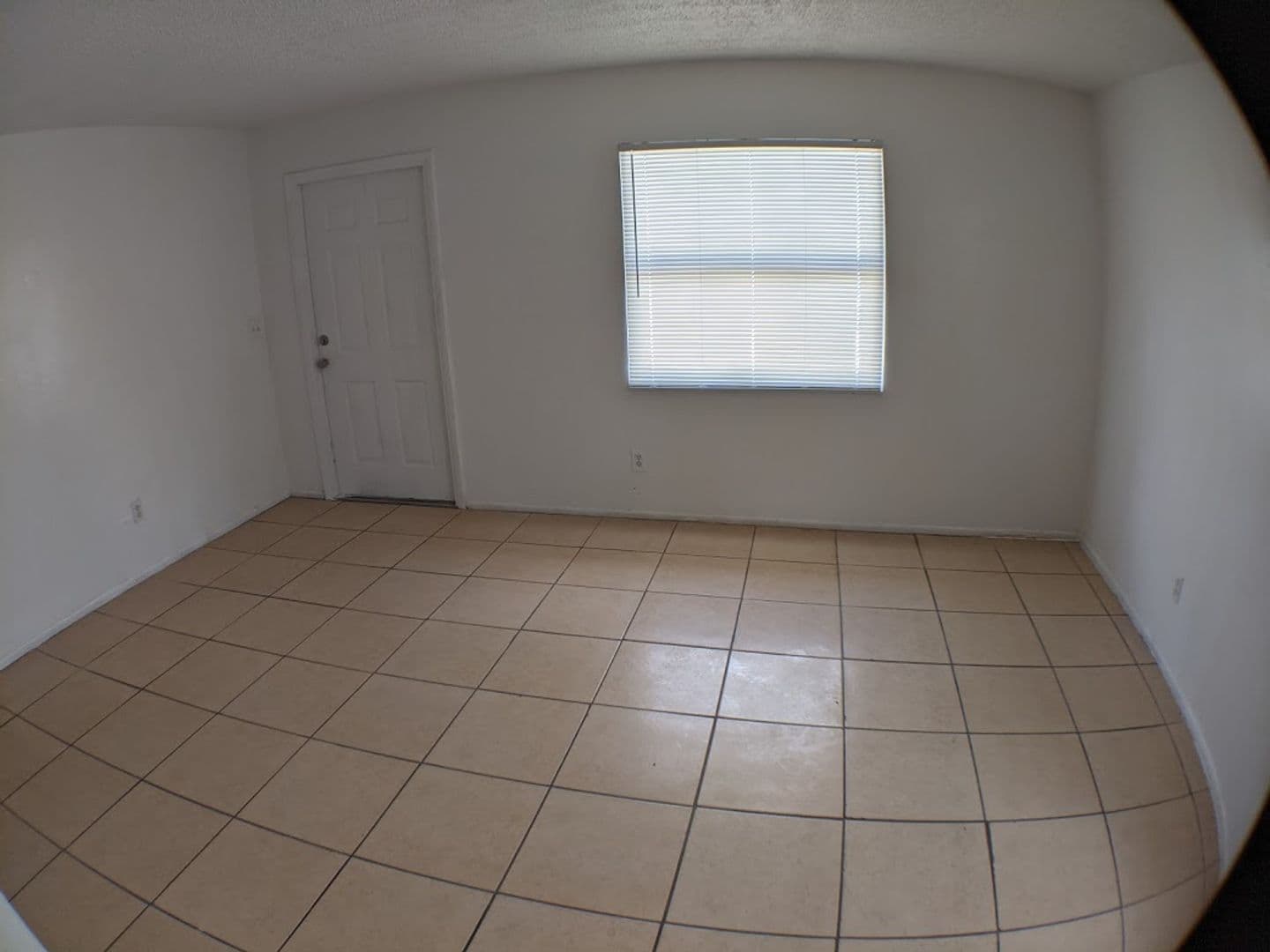 Bradenton Multiplex: 3261 51st Ave, Dr, W.