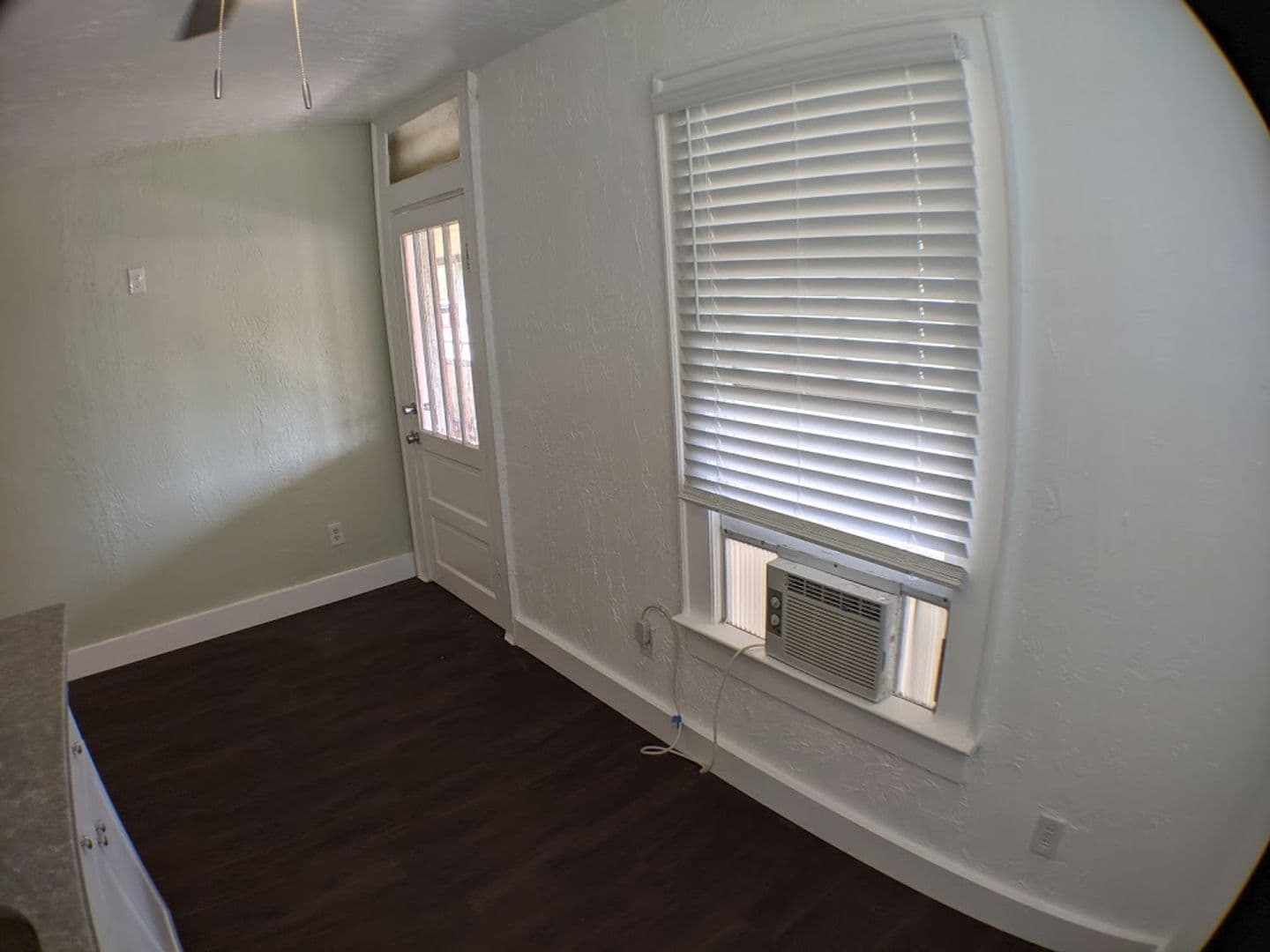 Nokomis Apartment: 401 Colonia Ln, E.
